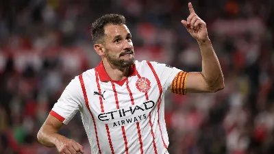 Stuani prolonga su etapa en el Girona y afrontará su décima temporada en Montilivi