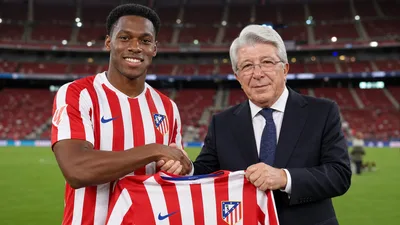 El Atlético termina el mercado con Jonathan David y varias dudas pendientes