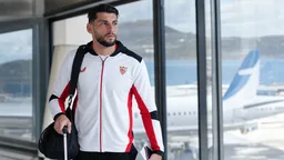 Rafa Mir viaja a Grecia para tramitar su cesión al Aris de Salónica