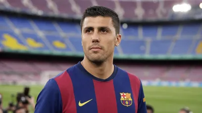 El Barça presiona por Rodri con una nueva oferta y aspira a presentarlo en el Gamper